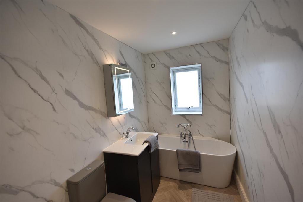 Family bathroom