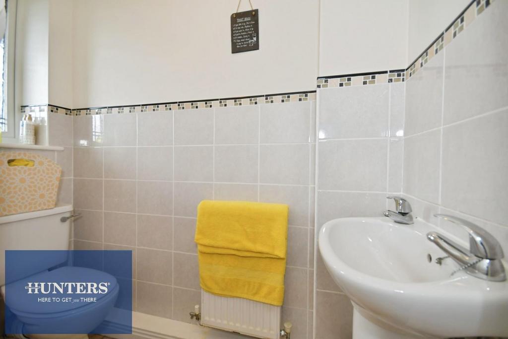 DOWNSTAIRS WC.jpg
