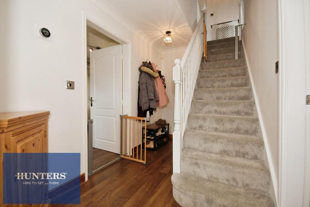 ENTRANCE HALL.jpg
