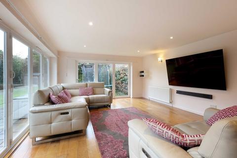 undefined, Manor Road, Seer Green, Beaconsfield, Buckinghamshire, HP9