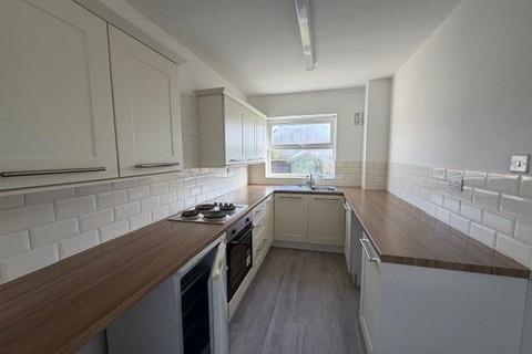 2 bedroom flat to rent, Shakespeare Walk, Eastbourne BN23