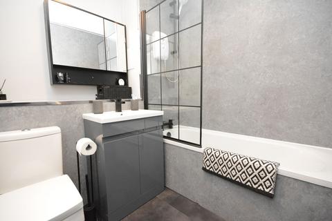 2 bedroom flat for sale, Longdales Avenue, Falkirk, FK2