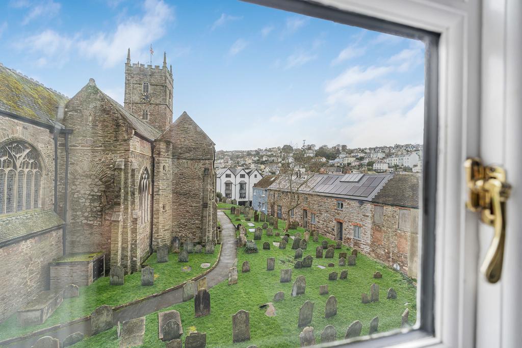 23 St Saviours View.JPG