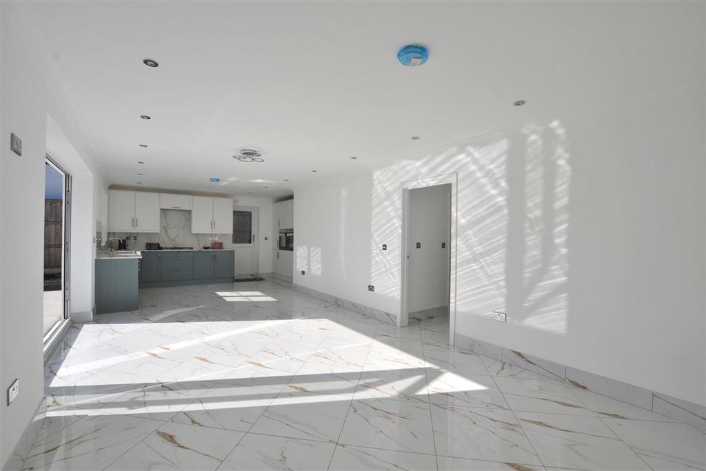 Open Plan Living, Kitchen.JPG