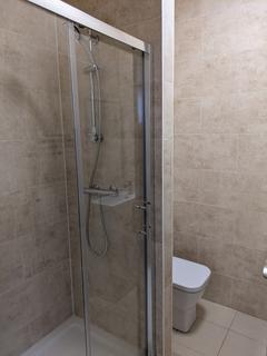 Studio to rent, Tollington Park, Finsbury Park, N4