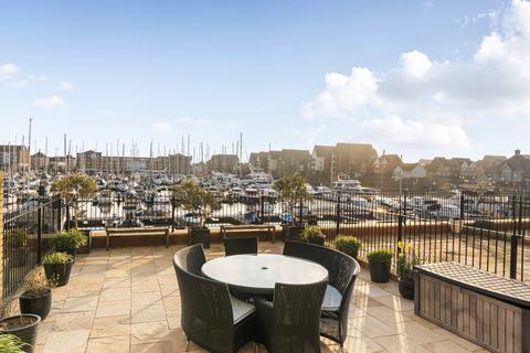 4 bedroom house for sale, Hamilton Quay, Eastbourne, East Sussex
