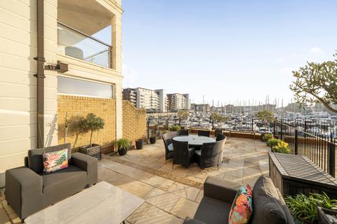 4 bedroom house for sale, Hamilton Quay, Eastbourne, East Sussex