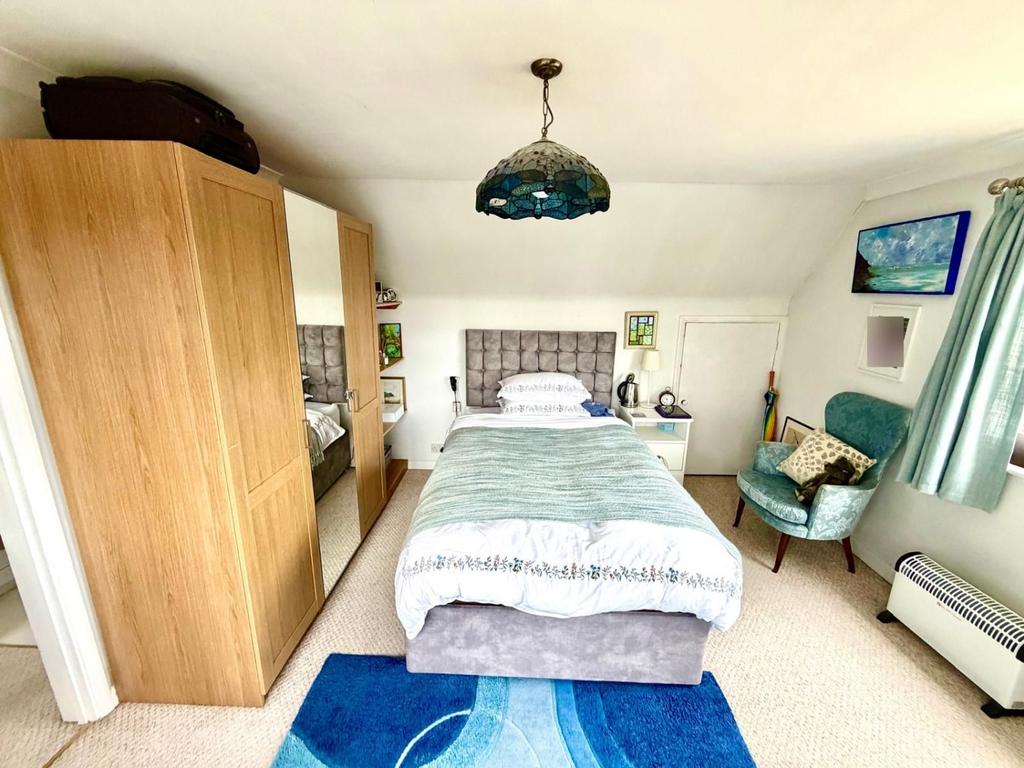 Bed 2