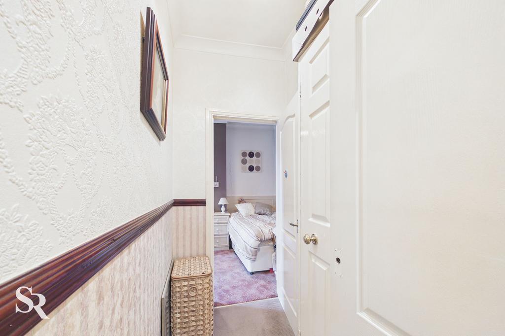 Interroom / Dressing Room