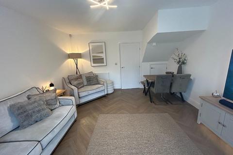 3 bedroom semi-detached house for sale, Kenilworth Gate, Edwin Gee Road, Kenilworth