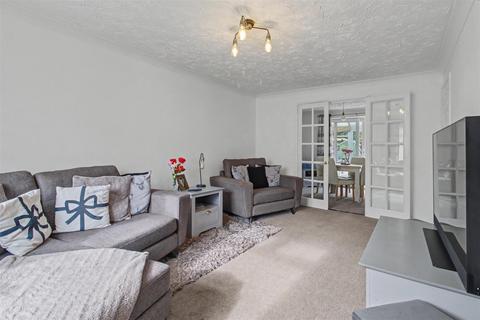 4 bedroom detached house for sale, No Onward Chain - Eller Drive, West Winch, King's Lynn