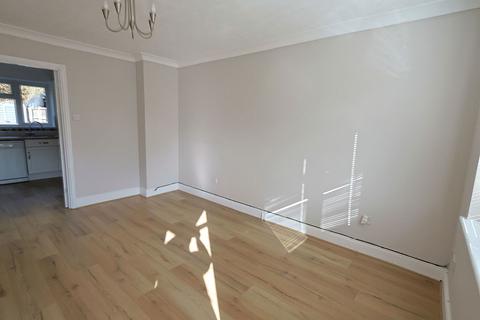 2 bedroom terraced house for sale, Curling Lane, Grays RM17