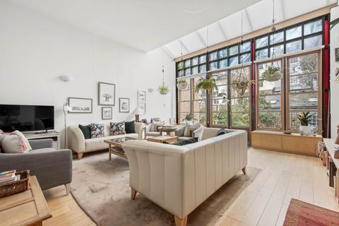 3 bedroom house for sale, Orleston Mews, London, N7