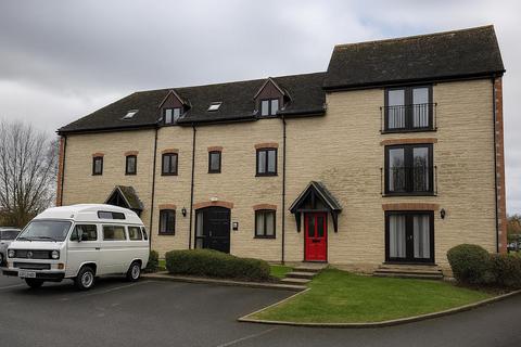 2 bedroom apartment to rent, Ducklington Lane, WITNEY