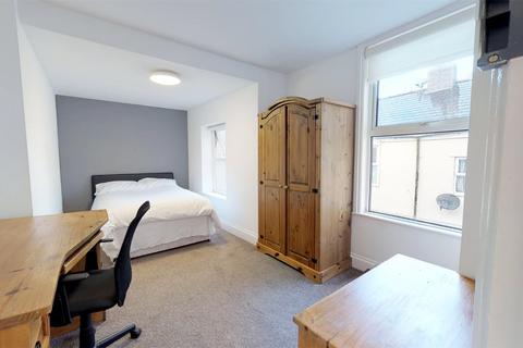 undefined, Hill Park Crescent, Devon PL4