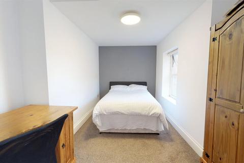 undefined, Hill Park Crescent, Devon PL4