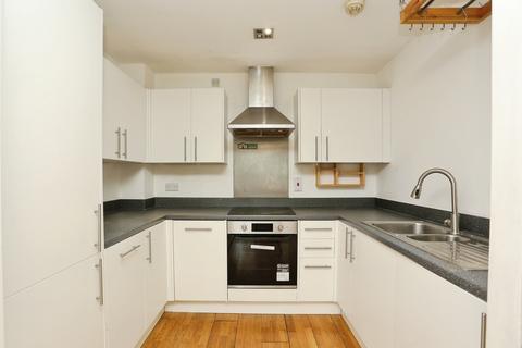 2 bedroom flat for sale, Well Hall Road, London, SE9
