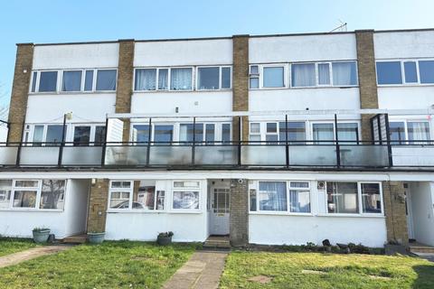 2 bedroom maisonette for sale, Runnymede Court, Egham, Surrey, TW20