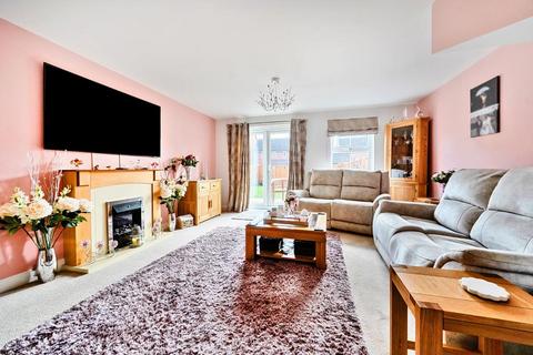undefined, Fusiliers Place,  Thatcham,  RG19