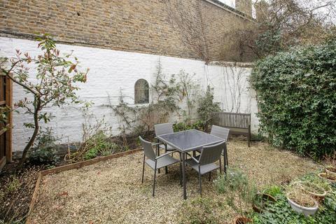 2 bedroom flat for sale, Talfourd Road, Peckham, SE15