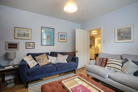 2 bedroom flat for sale, Talfourd Road, Peckham, SE15