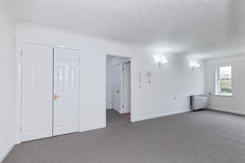 undefined, Winterburn Gardens, Whetstone, Leicester
