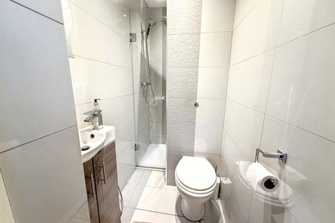 3 bedroom semi-detached house for sale, Crescent Drive, Orpington BR5