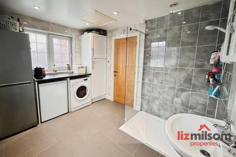 3 bedroom detached house for sale, Nightingale Drive, Woodville DE11