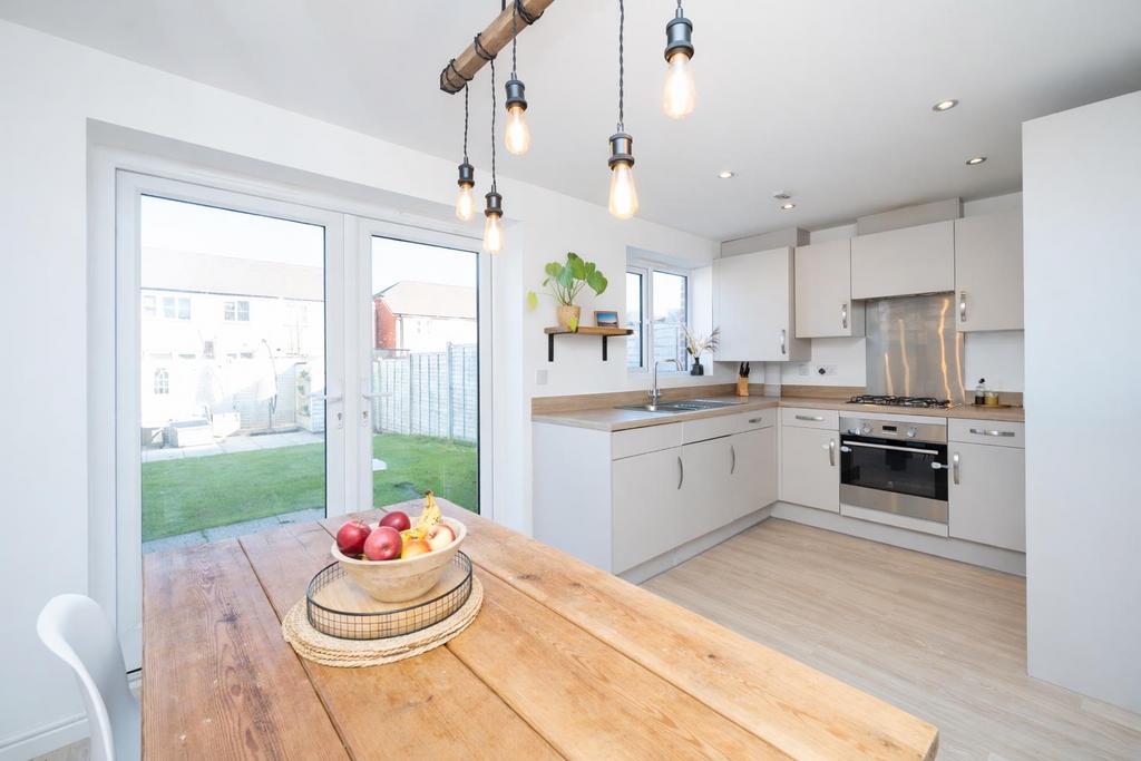 KITCHEN..png