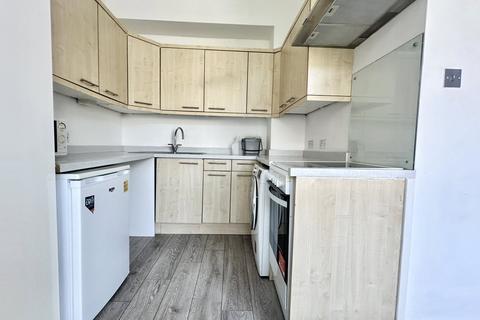 Apartment to rent, Kersfield House, Kersfield Road, Putney, SW15