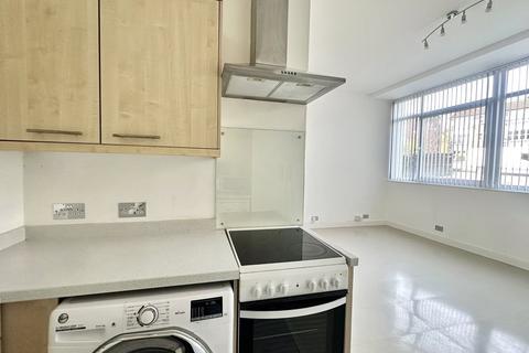 Apartment to rent, Kersfield House, Kersfield Road, Putney, SW15