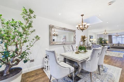 3 bedroom semi-detached house for sale, Micklefield Road, High Wycombe, Buckinghamshire, HP13