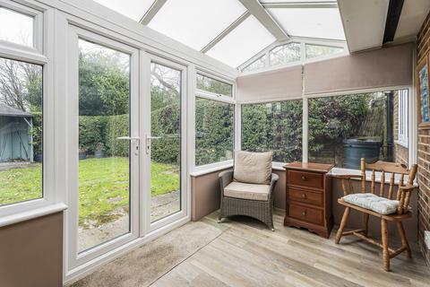 2 bedroom detached house for sale, Friars Field, Northchurch, Berkhamsted, HP4