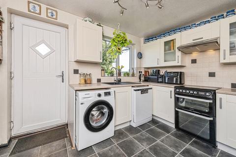 4 bedroom detached house for sale, New Lane, Skelmanthorpe, Huddersfield