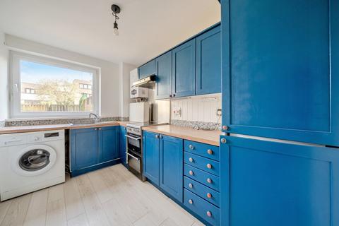 1 bedroom flat to rent, Ericcson Close, London, SW18