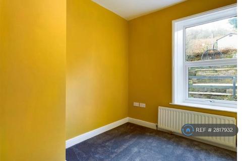 2 bedroom end of terrace house to rent, Oldham Road Uppermill, Uppermill, OL3