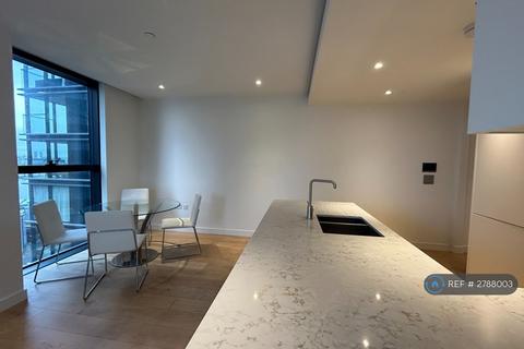 2 bedroom flat to rent, Hampton Tower, London, E14