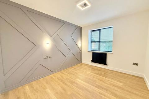 undefined, 82 London Road, Peterborough, PE2