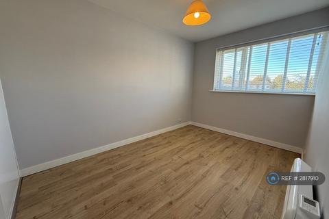 undefined, St Johns Court, Biggleswade, SG18