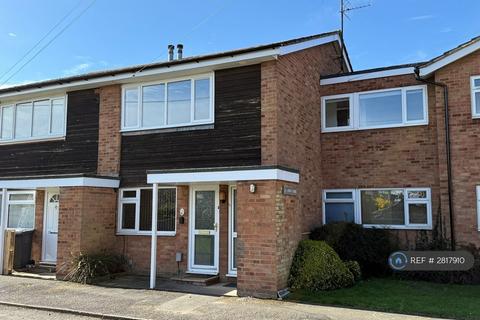 2 bedroom maisonette to rent, St Johns Court, Biggleswade, SG18