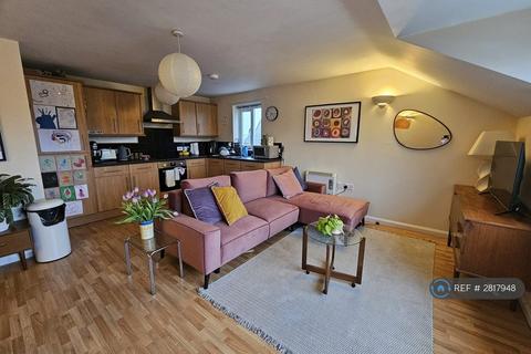 undefined, Savoy Court, Stanningley, Pudsey, LS28