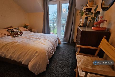 undefined, Savoy Court, Stanningley, Pudsey, LS28