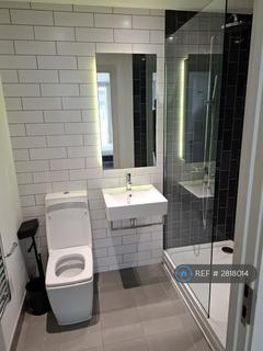 2 bedroom flat to rent, Flagship House, London, E16