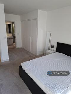 2 bedroom flat to rent, Flagship House, London, E16