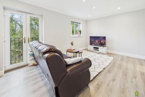 1 bedroom apartment for sale, Winston Close, Greenhithe, Kent, DA9