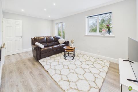 1 bedroom apartment for sale, Winston Close, Greenhithe, Kent, DA9