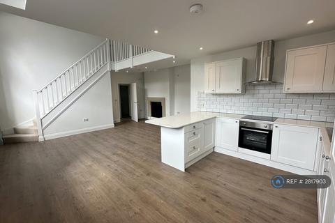 3 bedroom terraced house to rent, College Road, Maidstone, ME15