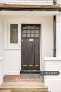 4 bedroom terraced house to rent, Crowborough Road, London, SW17