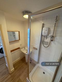 Studio to rent, Whitecross St, London, EC1Y