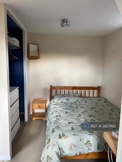 1 bedroom flat to rent, Opal House, Worcester Park, KT4